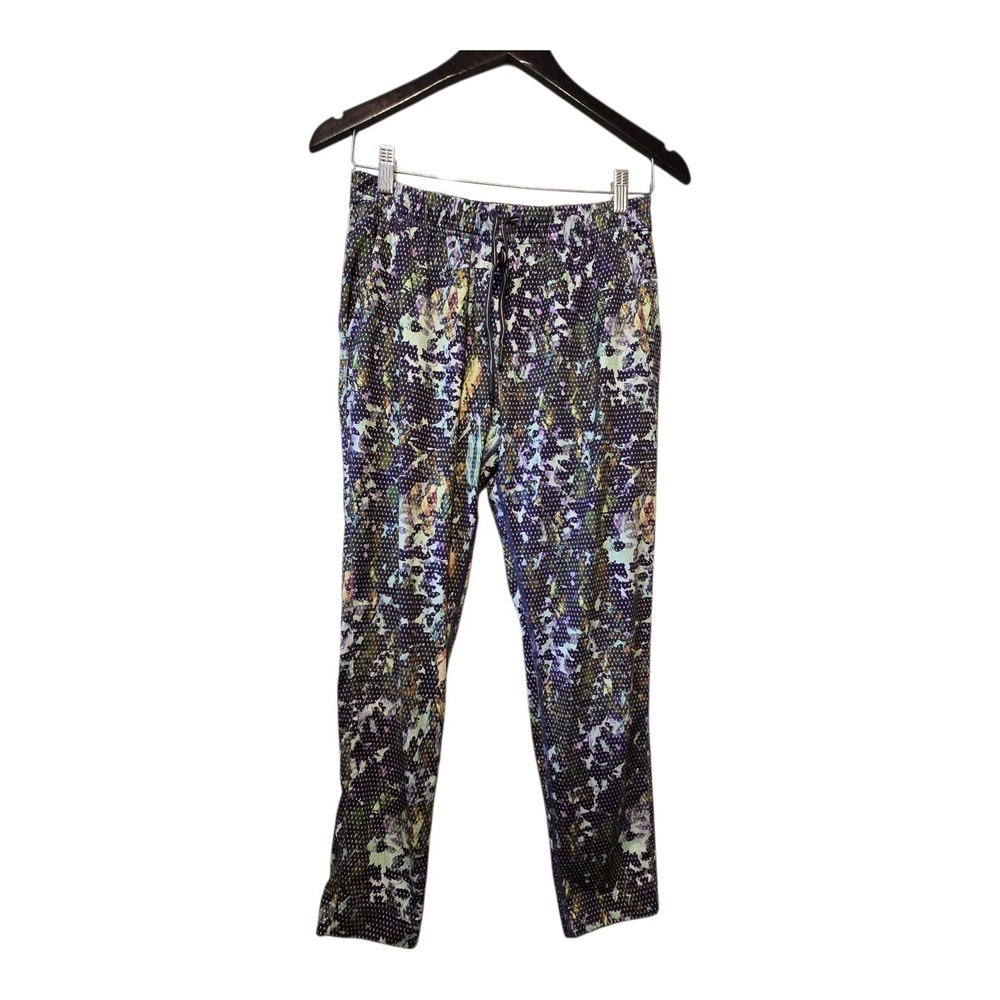 Lululemon Floral Sport Luxtreme Crop Pants Womens Sz 4 Pockets Comfy Drawstring